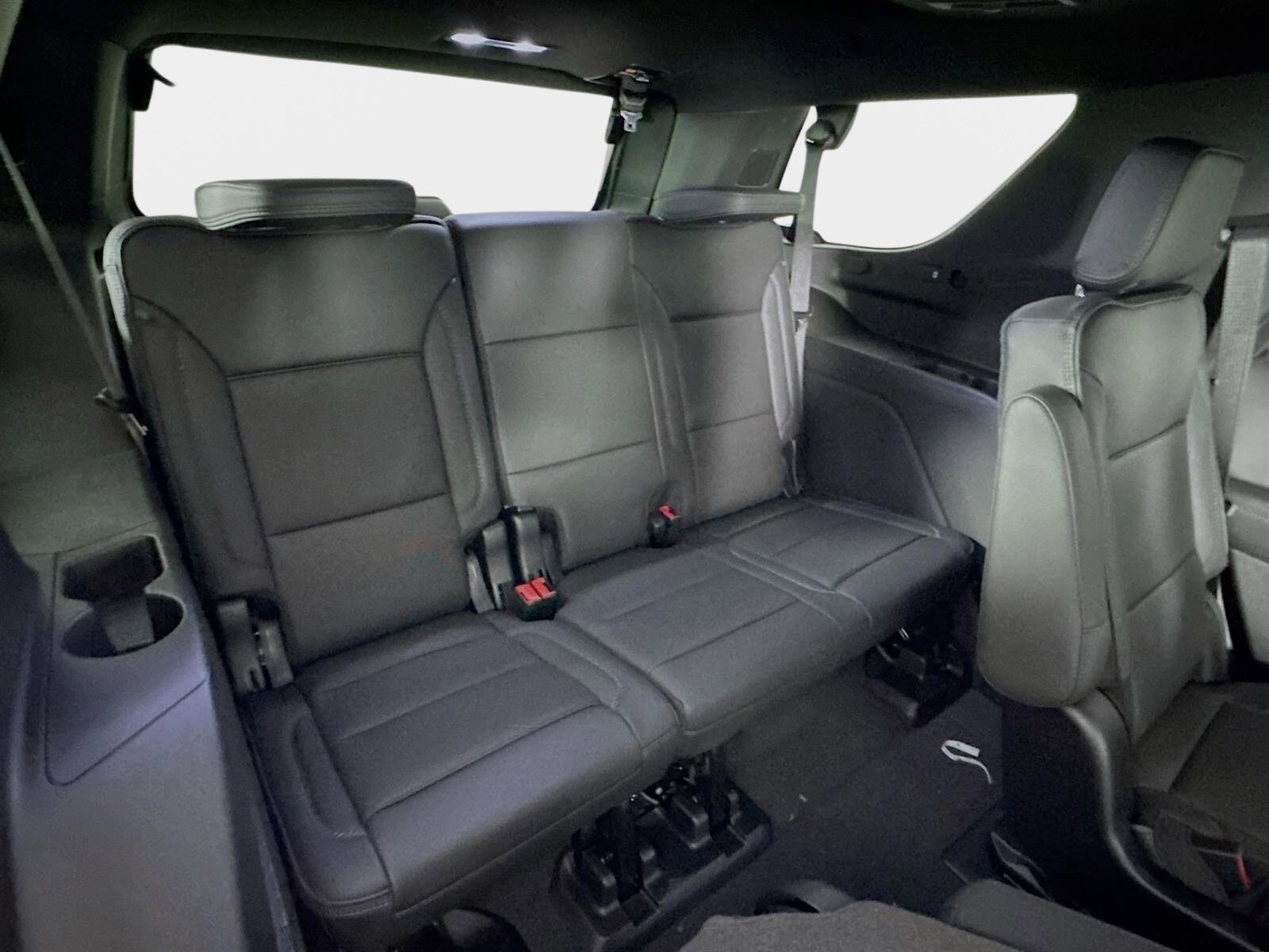 2026 GMC Yukon Denali - Photo 29
