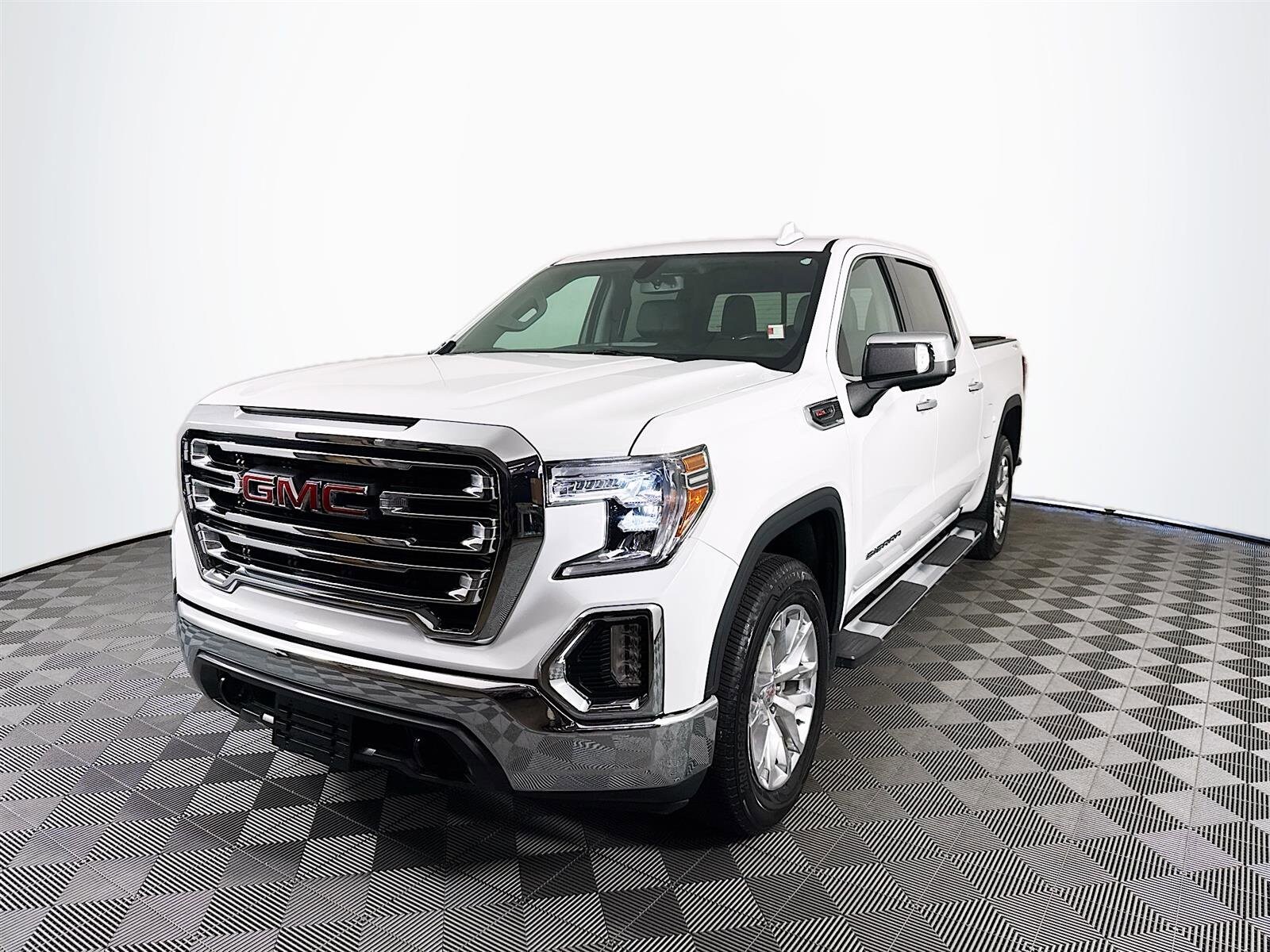 2021 Gmc Sierra 1500 SLT photo 3