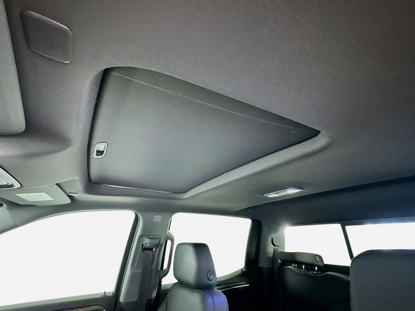 2026 GMC Sierra 1500 SLT - Photo 14
