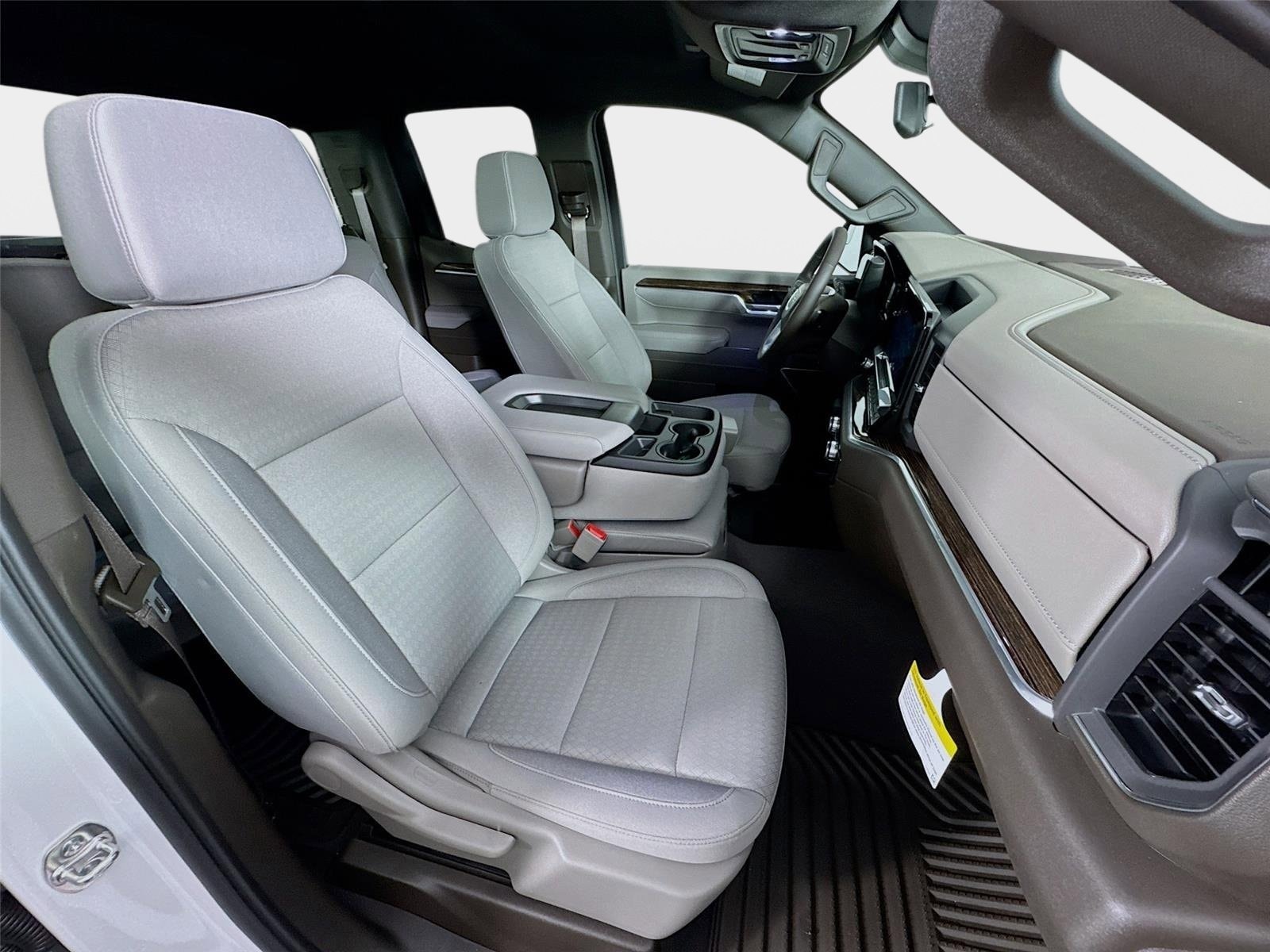 2026 GMC Sierra 1500 SLE - Photo 27