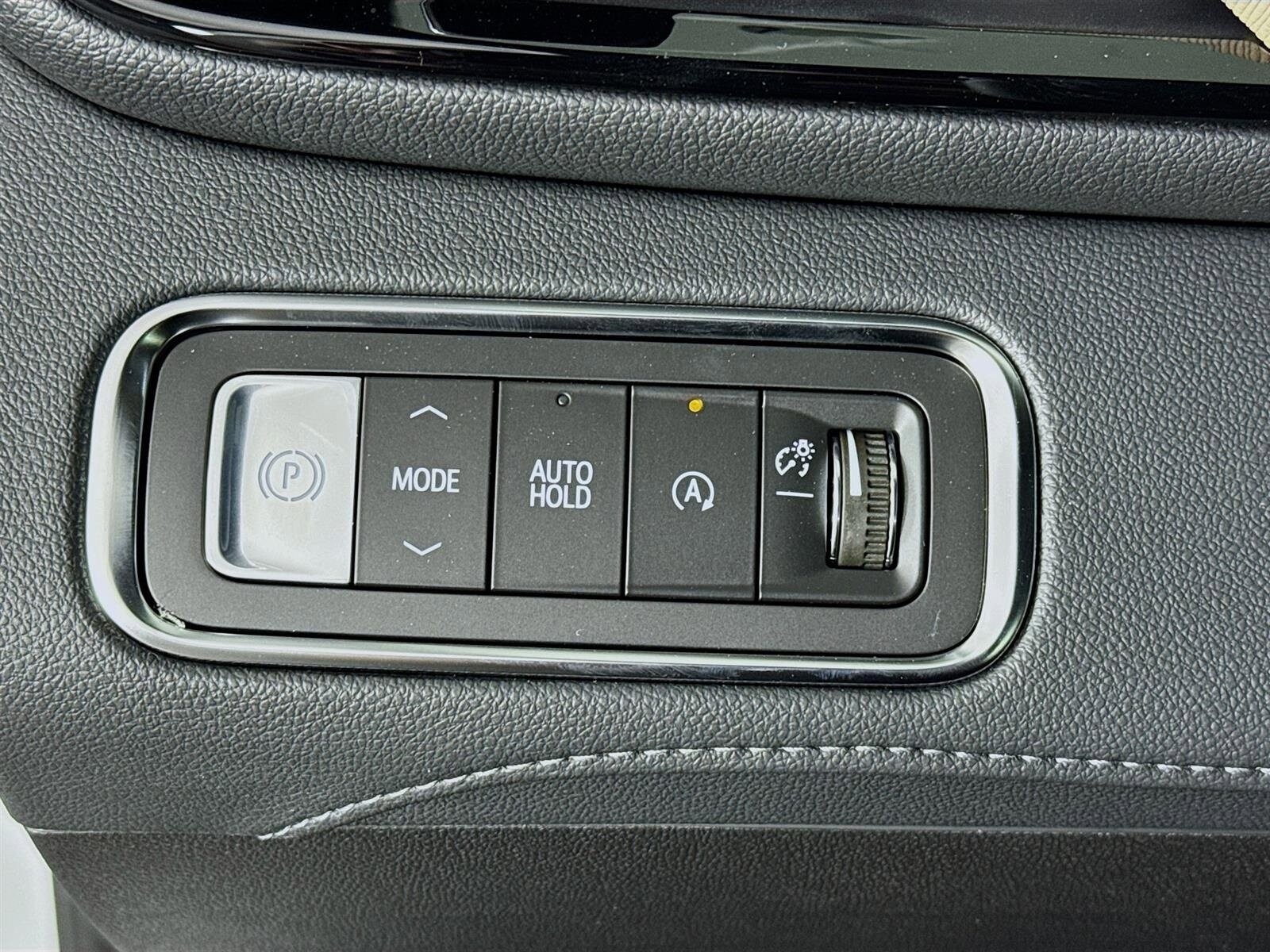 2026 Buick Enclave Preferred - Photo 10