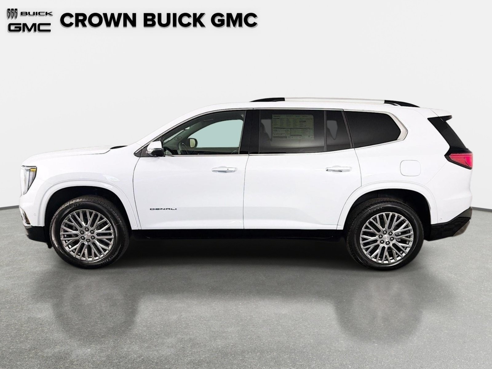 2026 GMC Acadia Denali - Photo 8