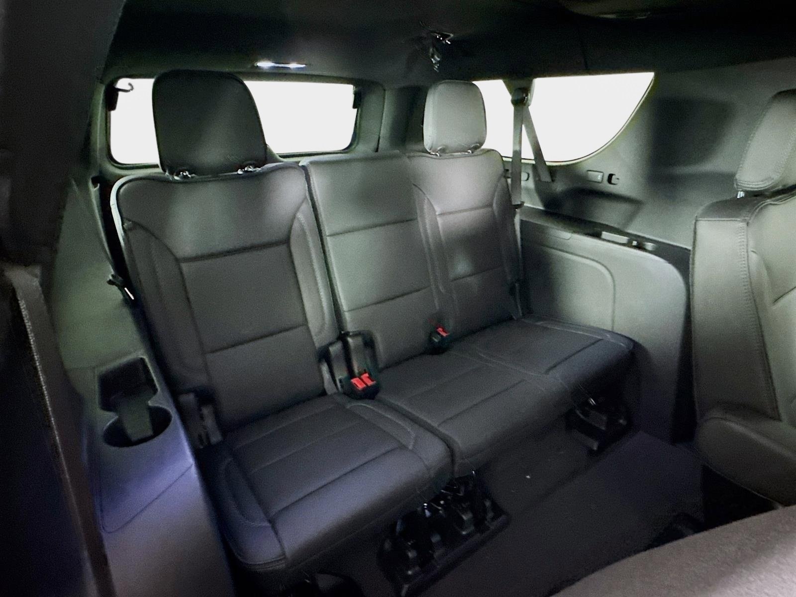 2026 GMC Yukon XL Denali - Photo 29