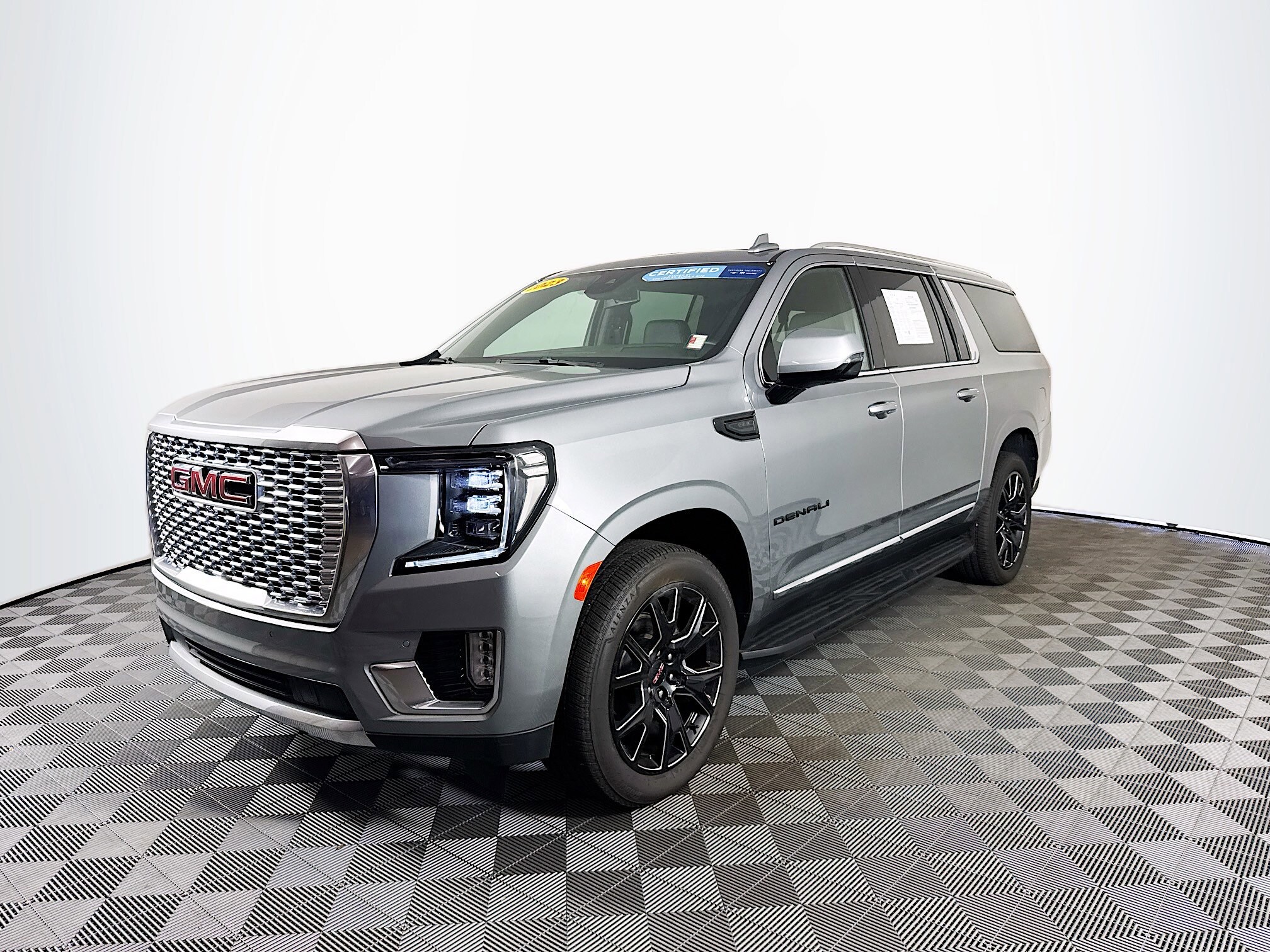 2023 Gmc Yukon XL Denali photo 3
