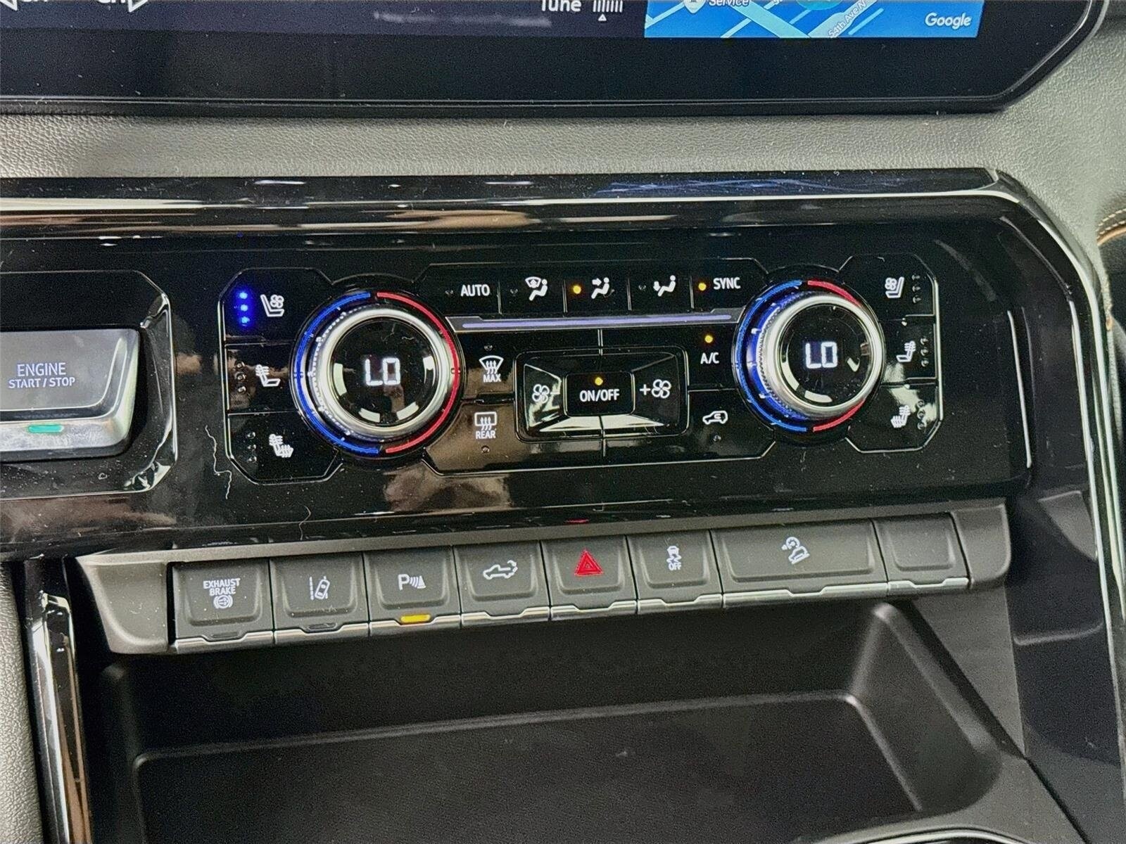 2026 GMC Sierra 2500HD AT4 - Photo 17