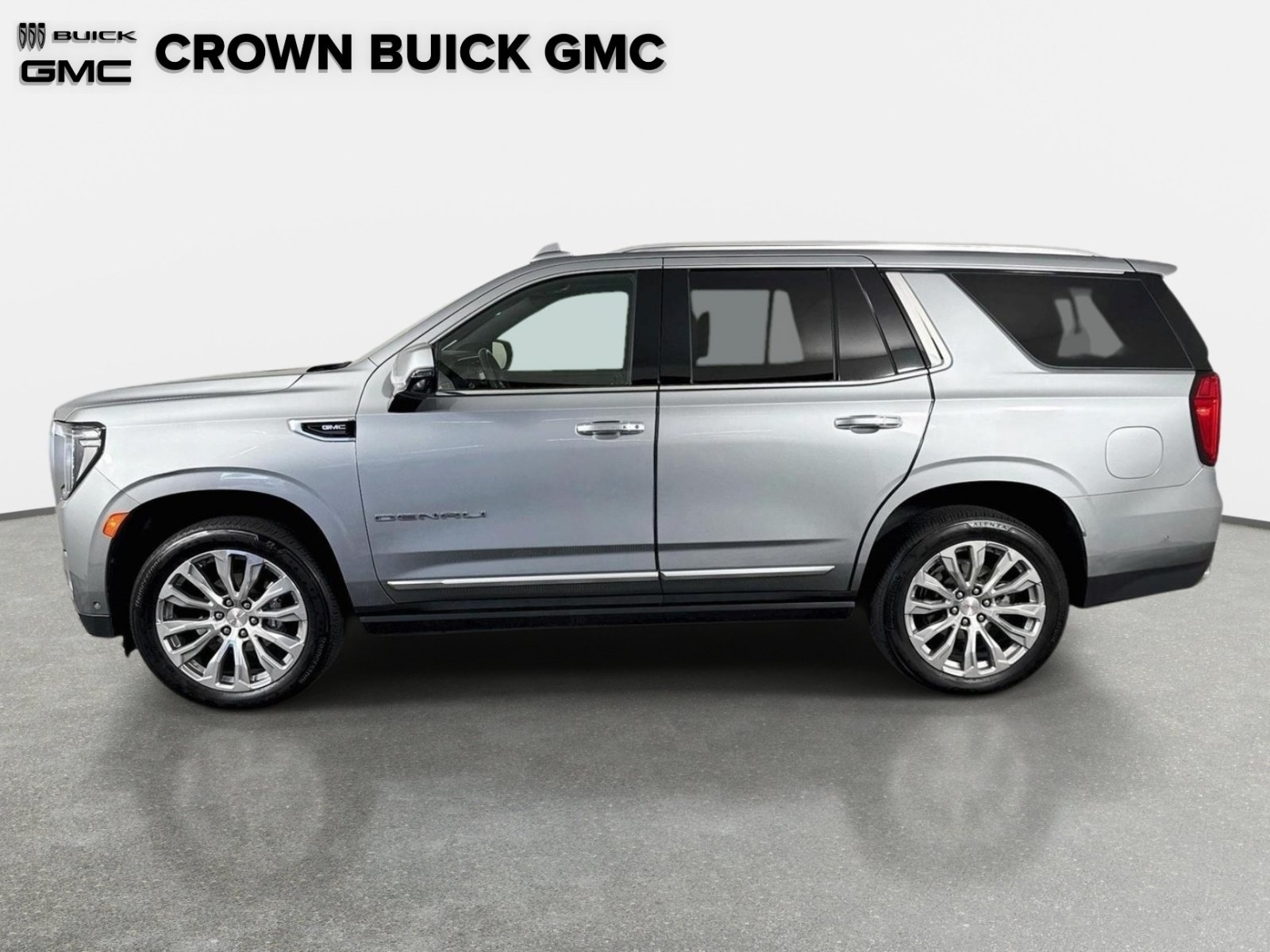 2024 GMC Yukon Denali - Photo 8