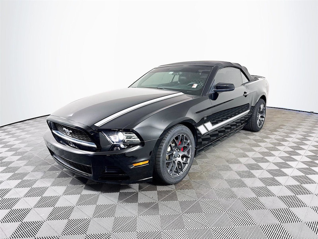 Used 2014 Ford Mustang V6 Premium Convertible