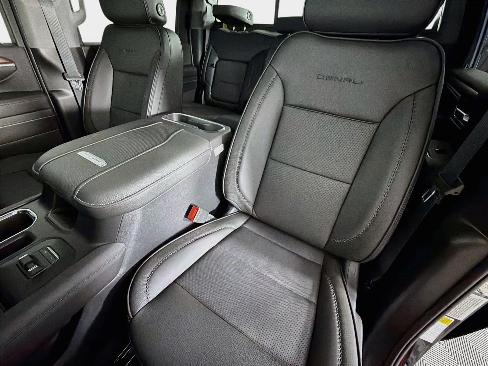 2026 GMC Sierra 2500HD Denali - Photo 11