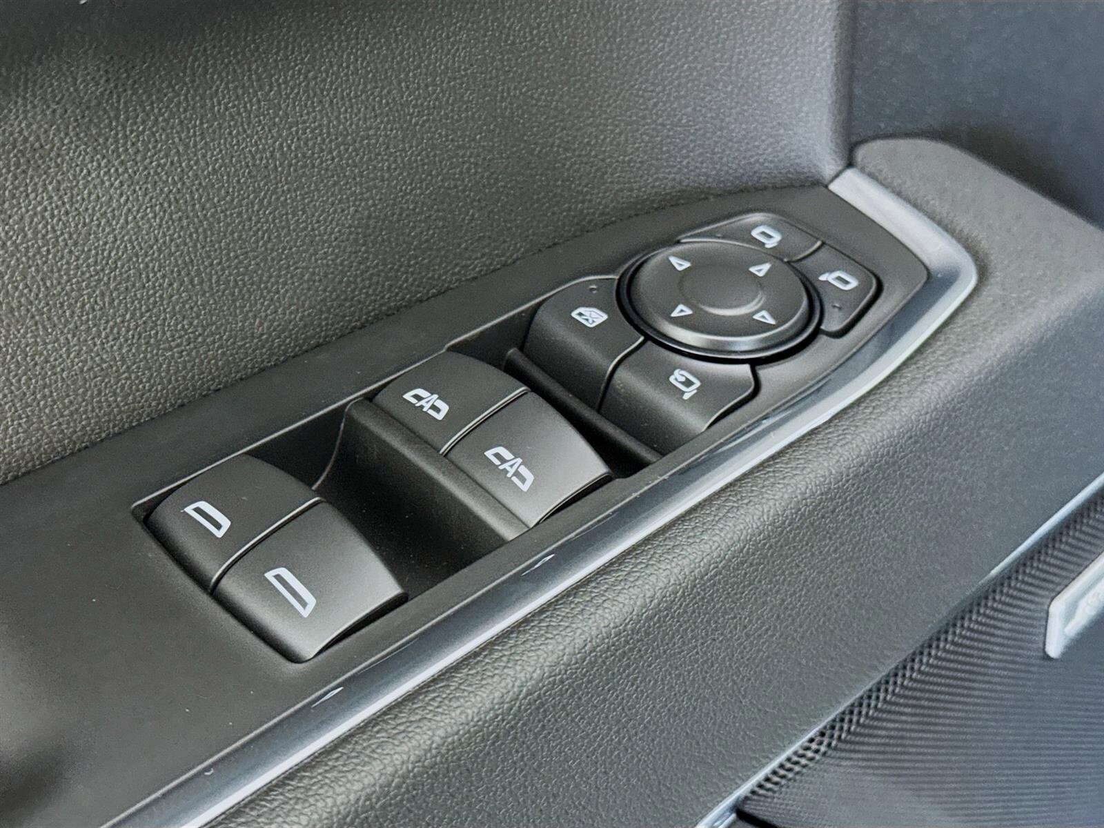 2026 GMC Sierra 1500 SLT - Photo 20