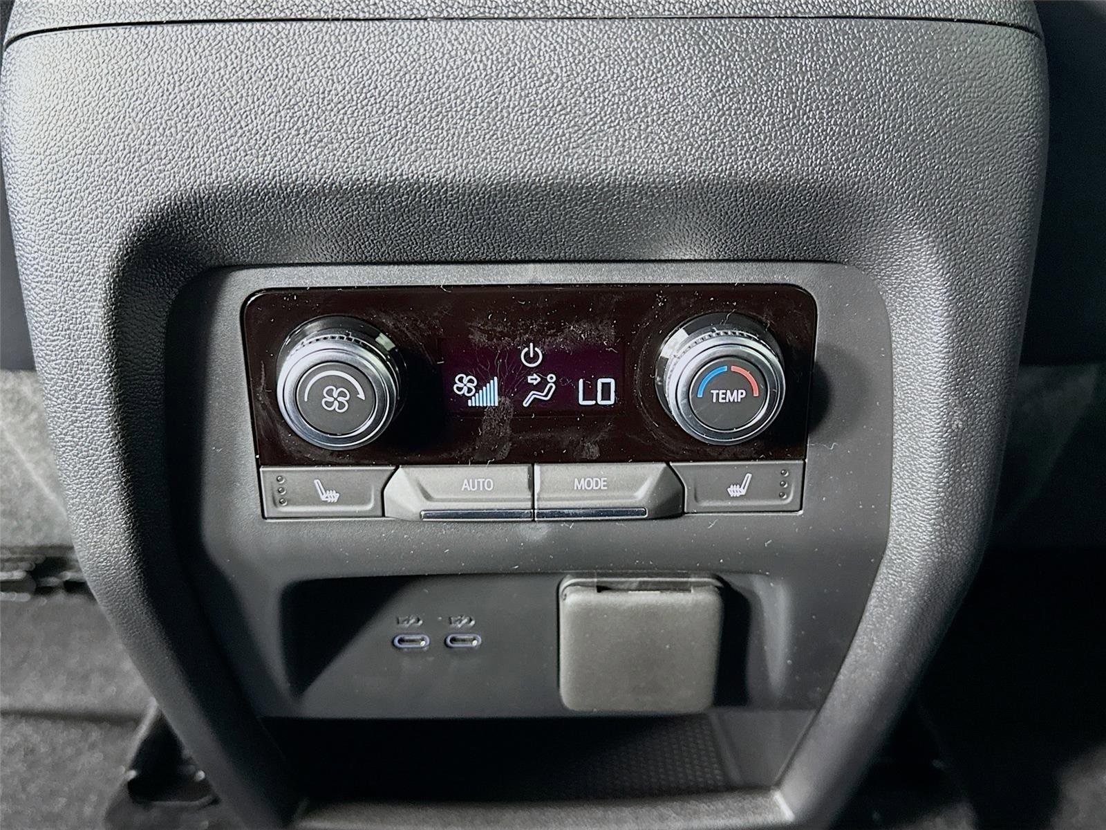 2026 GMC Acadia Elevation - Photo 27