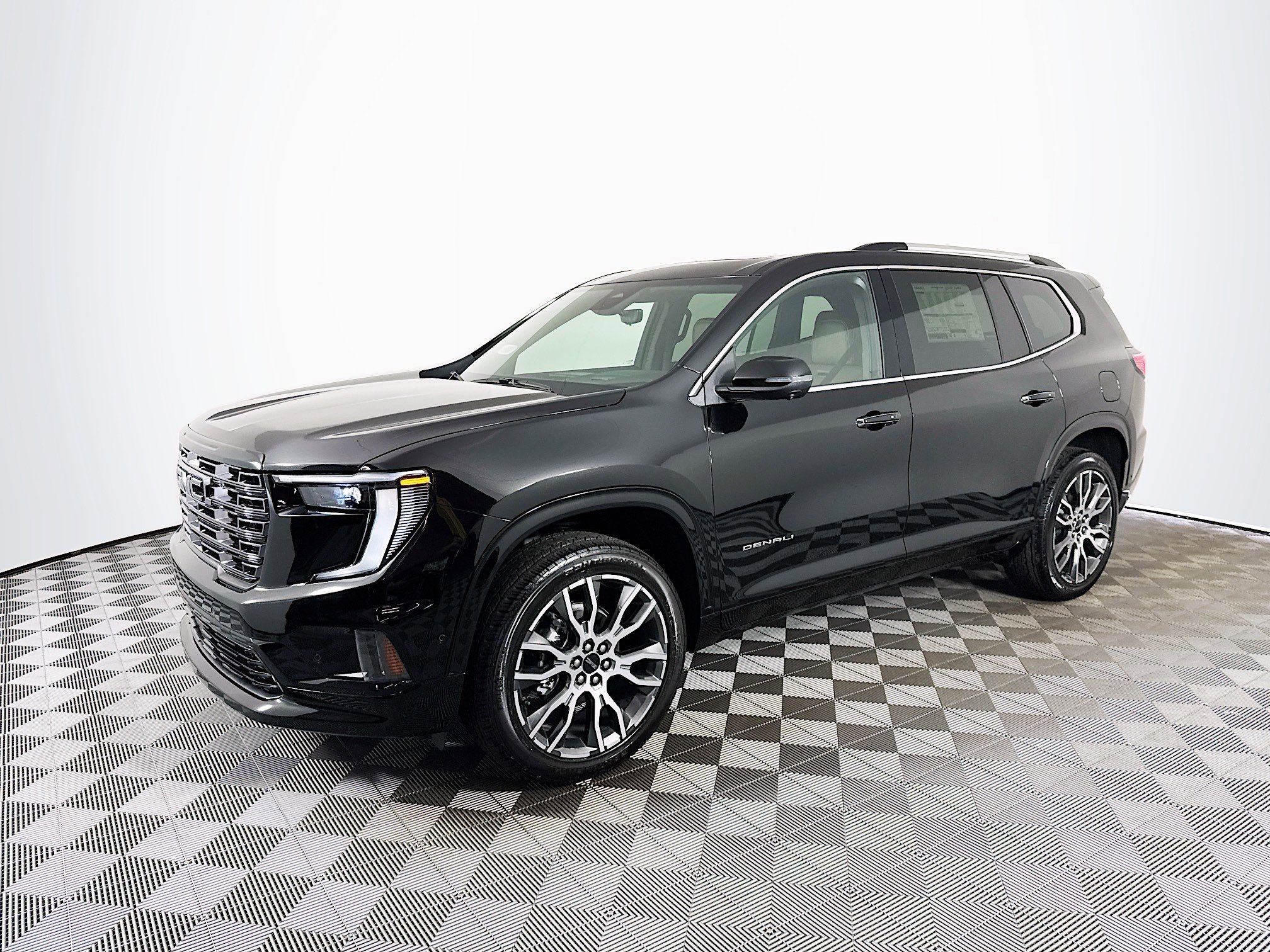 2026 GMC Acadia Denali Ultimate's photo
