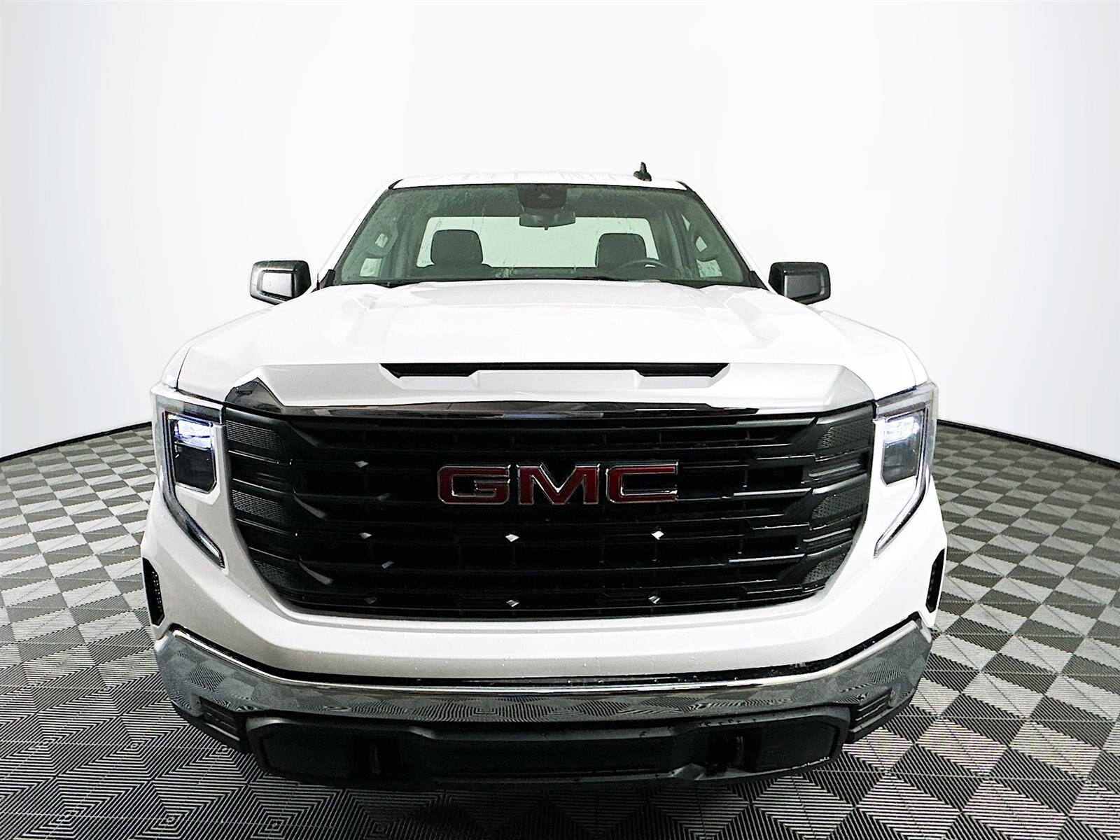 2025 Gmc Sierra 1500 Pro photo 2
