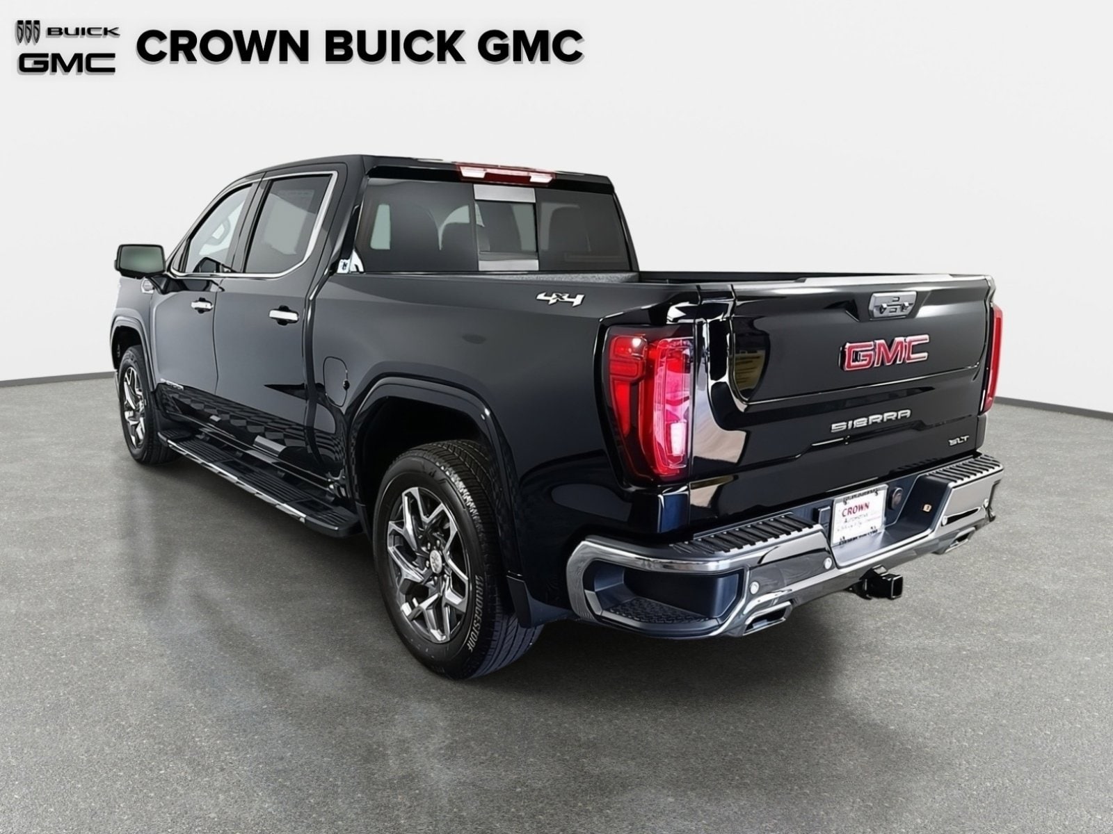 2026 GMC Sierra 1500 SLT - Photo 7