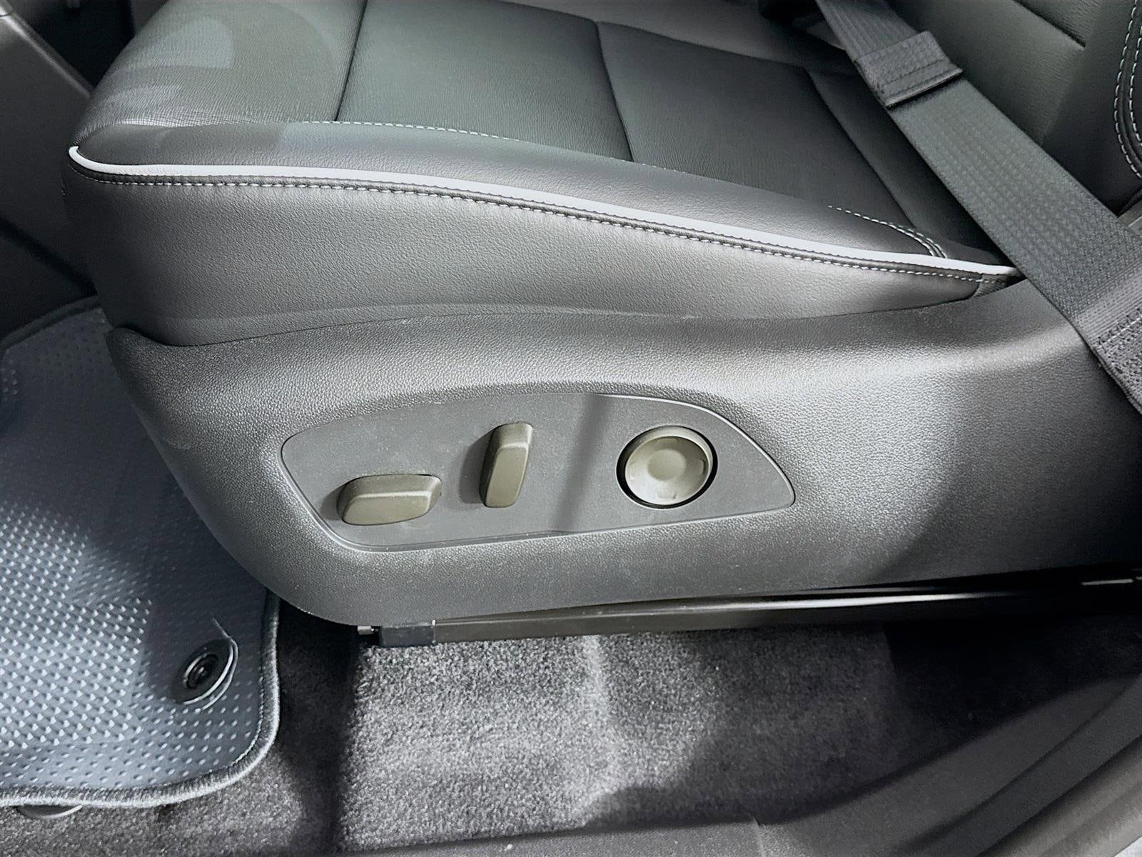 2026 Buick Enclave Preferred - Photo 21