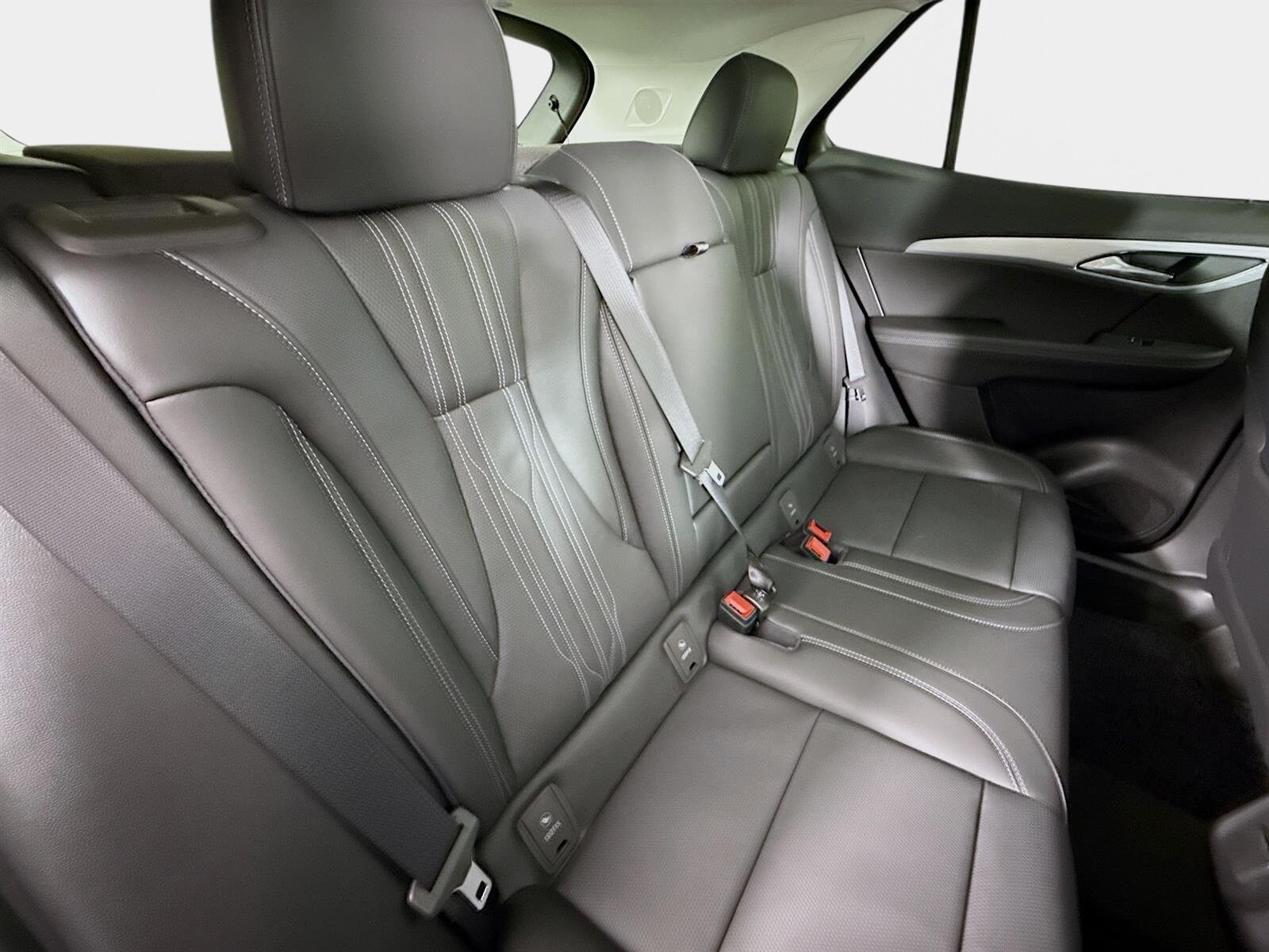 2026 Buick Envision Avenir - Photo 27