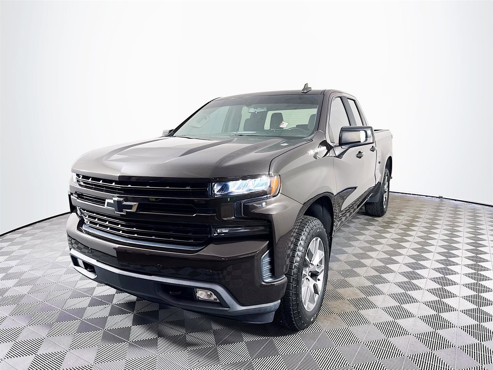 2019 Chevrolet Silverado 1500 RST photo 3