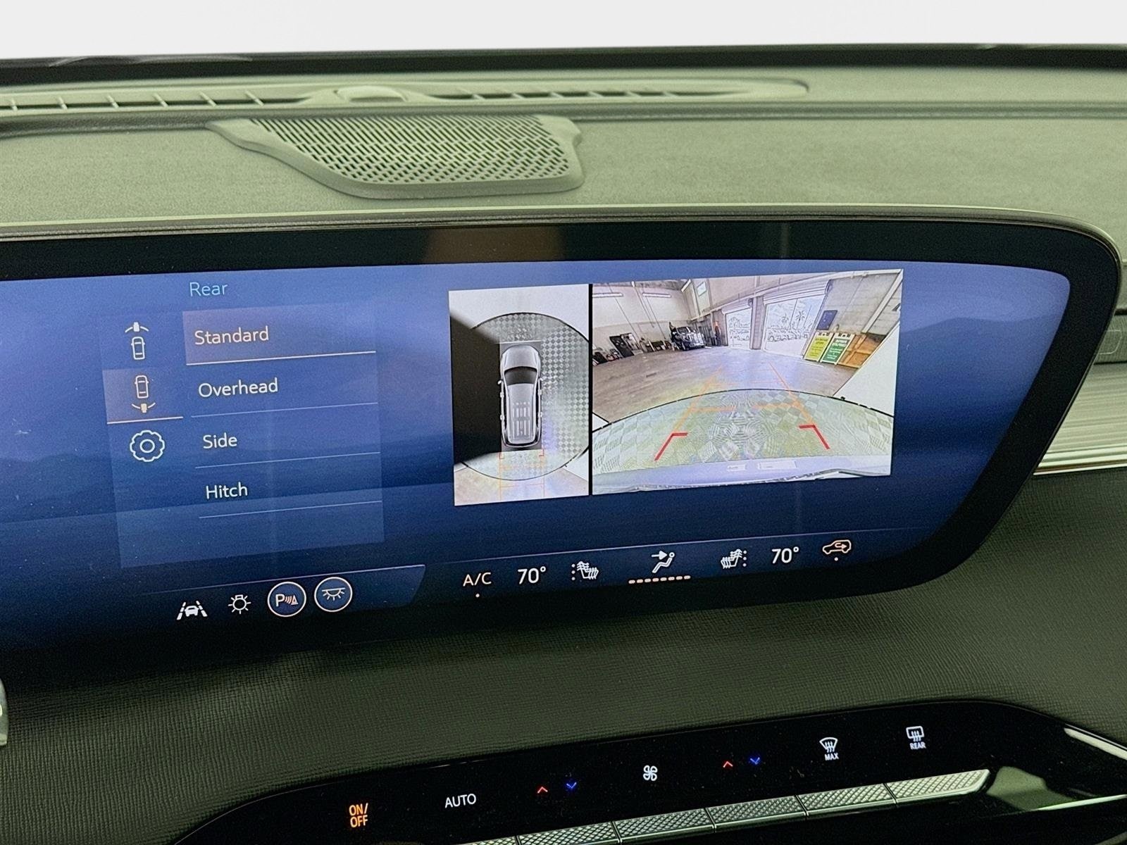 2026 Buick Enclave Preferred - Photo 16