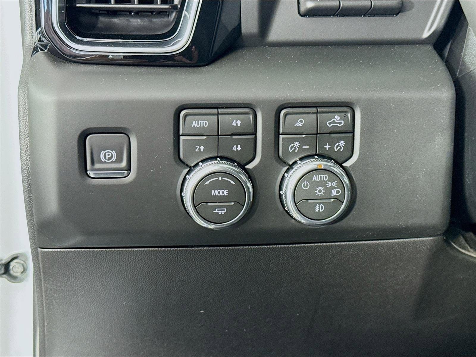 2026 GMC Sierra 2500HD Denali - Photo 10