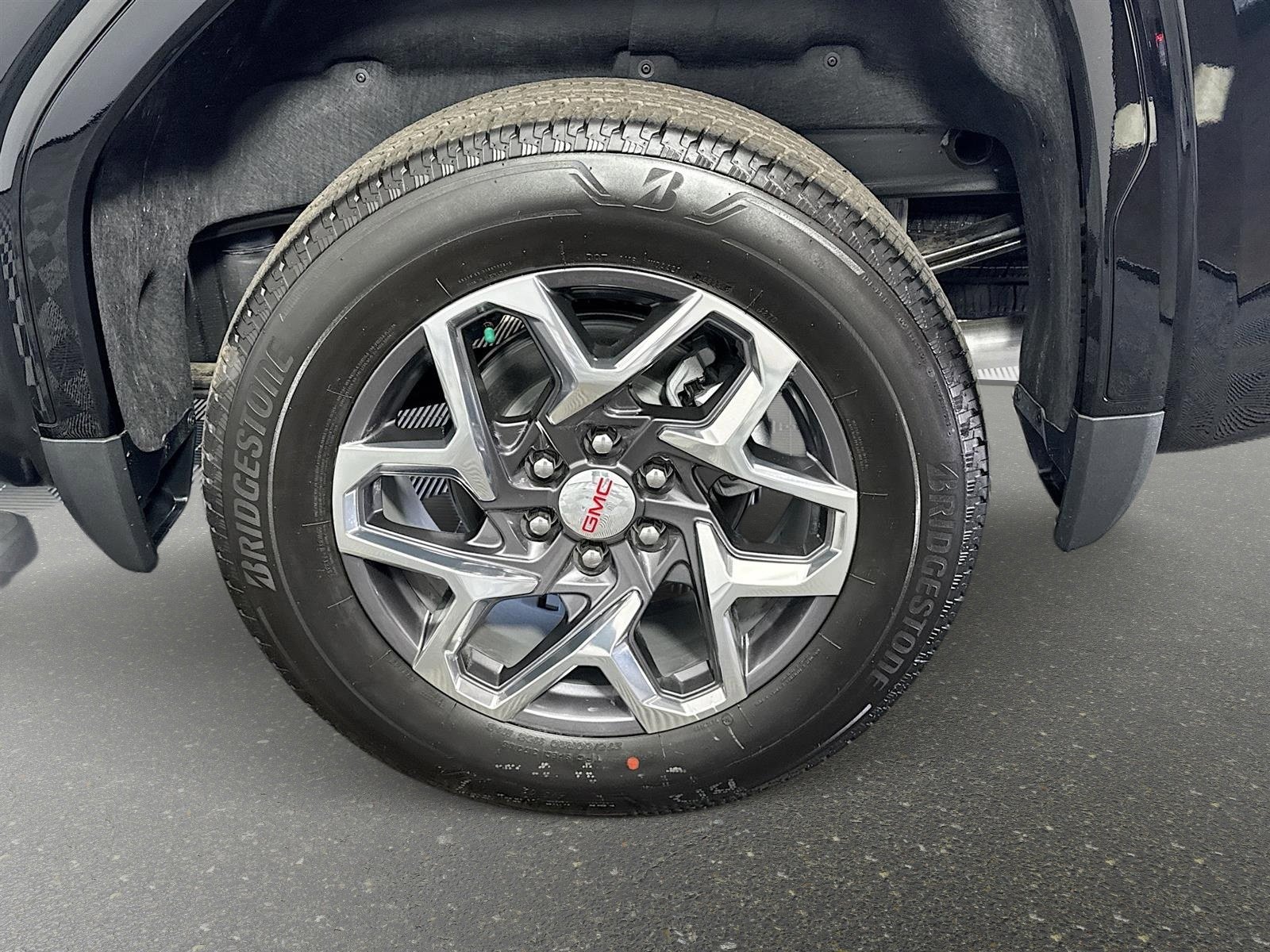 2026 GMC Sierra 1500 SLT - Photo 31