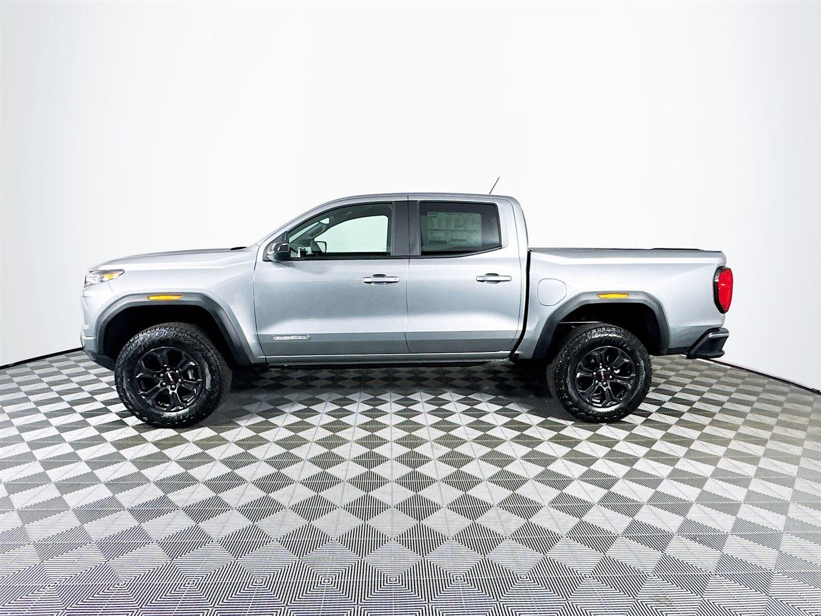 2025 Gmc Canyon Elevation photo 4