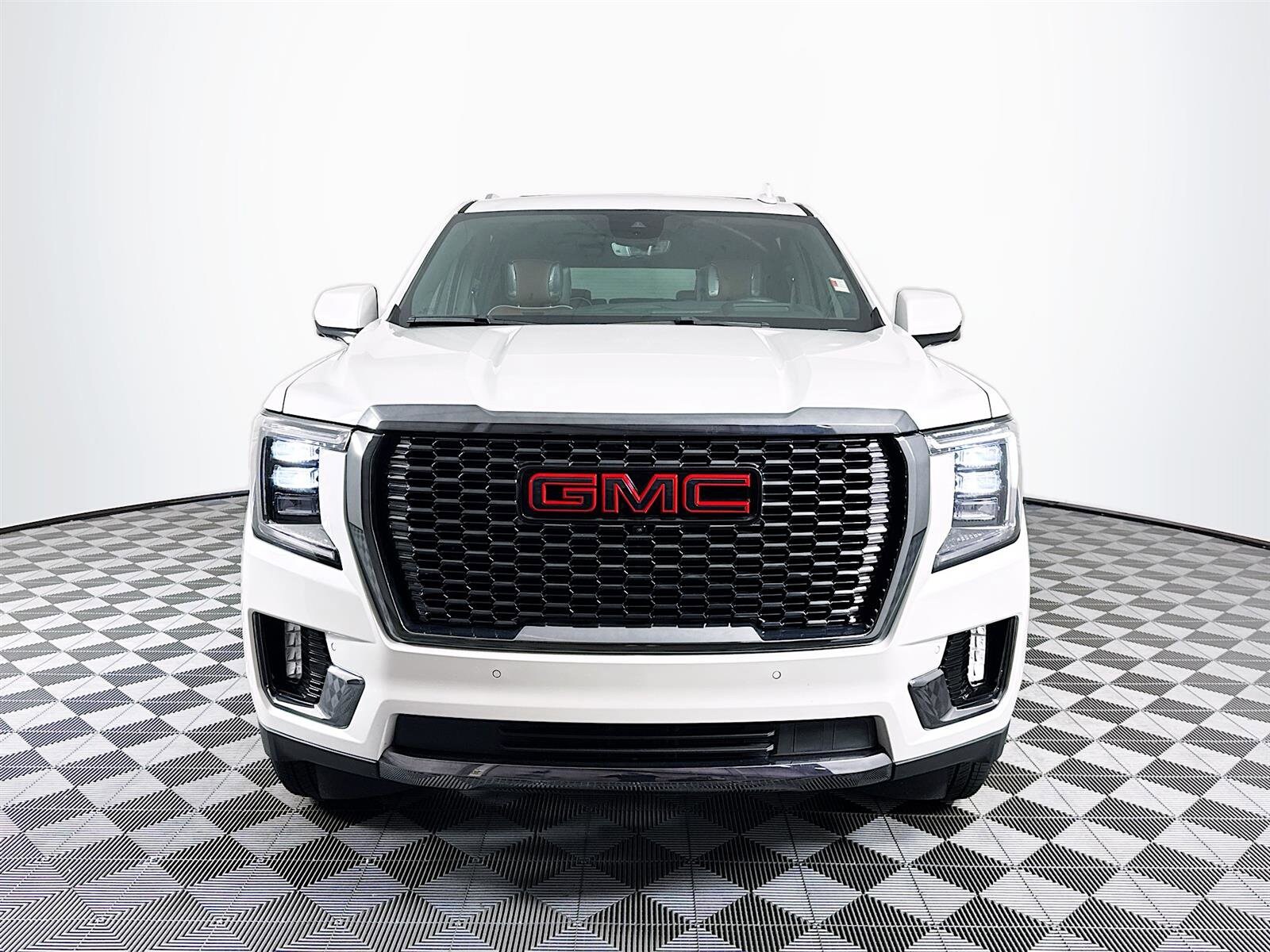2024 Gmc Yukon XL Denali Ultimate photo 2
