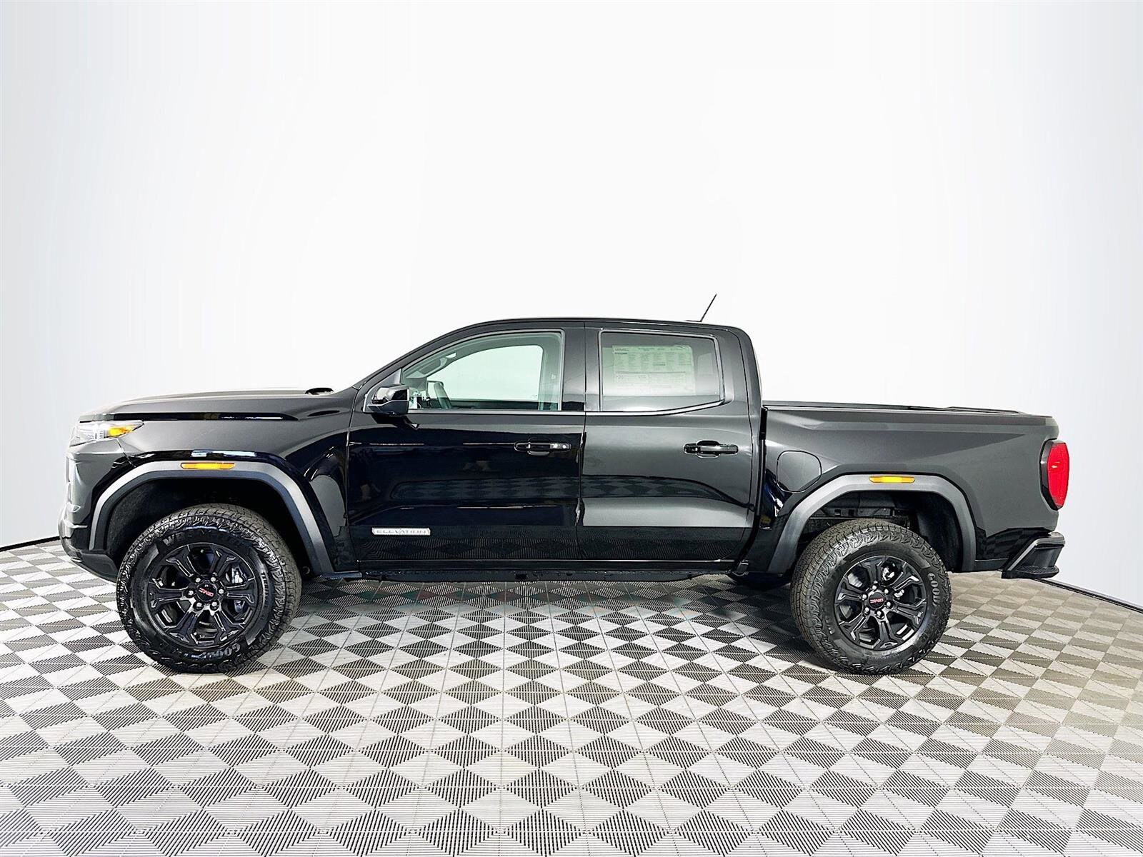 2025 Gmc Canyon Elevation photo 4
