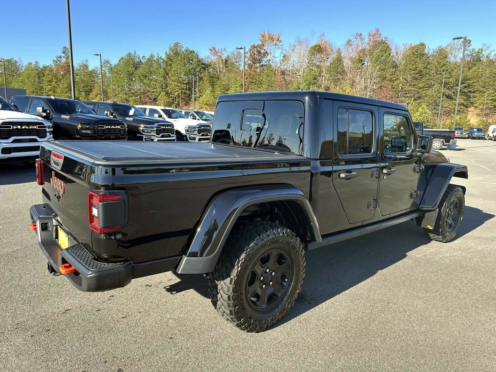 2022 Jeep Gladiator Mojave photo 4