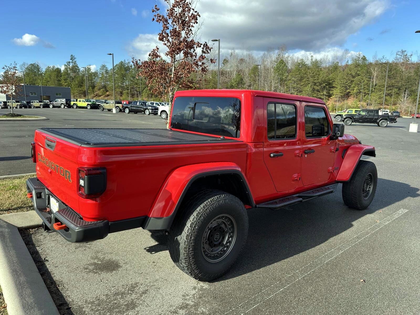 2022 Jeep Gladiator Mojave photo 4