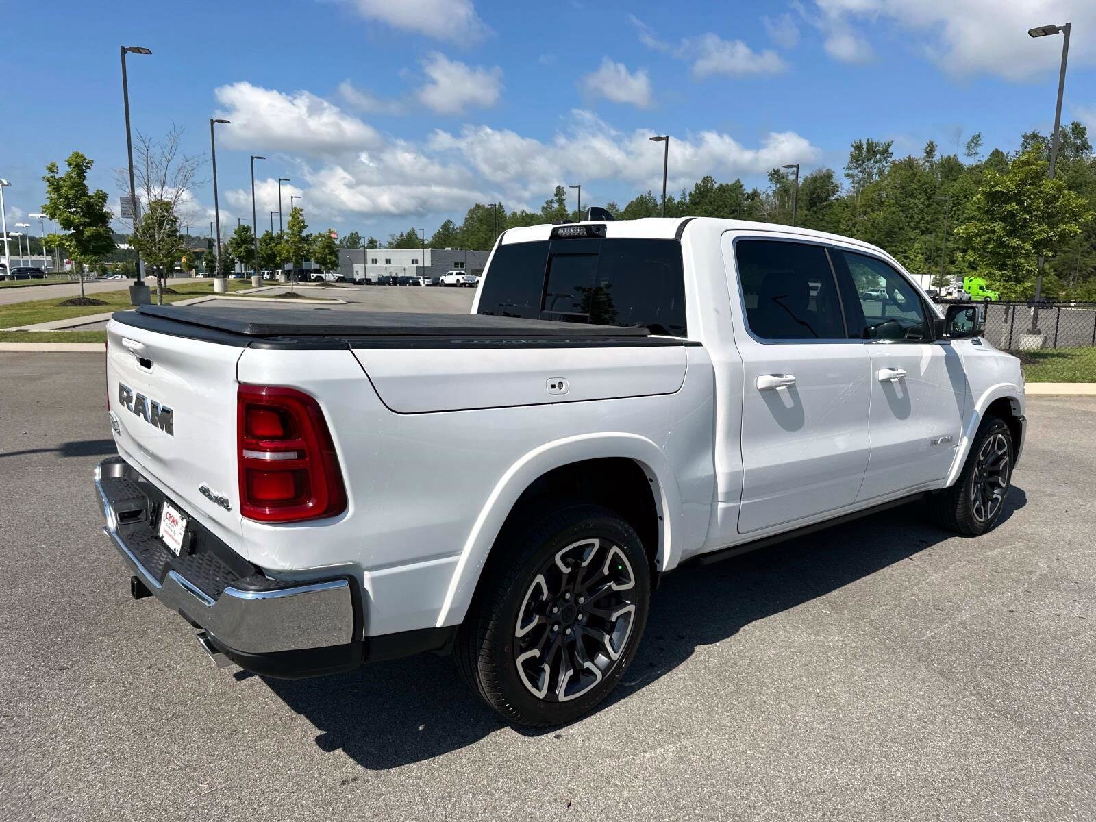 2026 Ram 1500 Limited photo 4