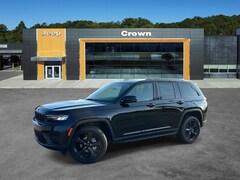 2025 Jeep Grand Cherokee Laredo Sport Utility