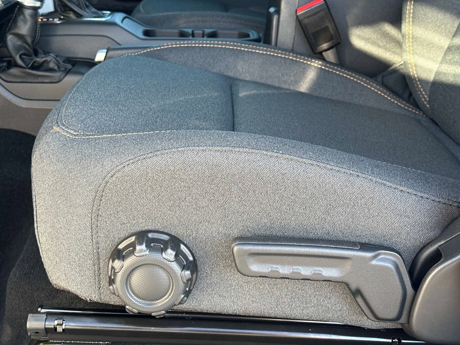 2025 Jeep Gladiator Sport S - Photo 20