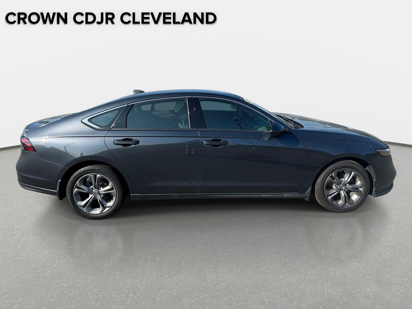 2024 Honda Accord EX - Photo 6