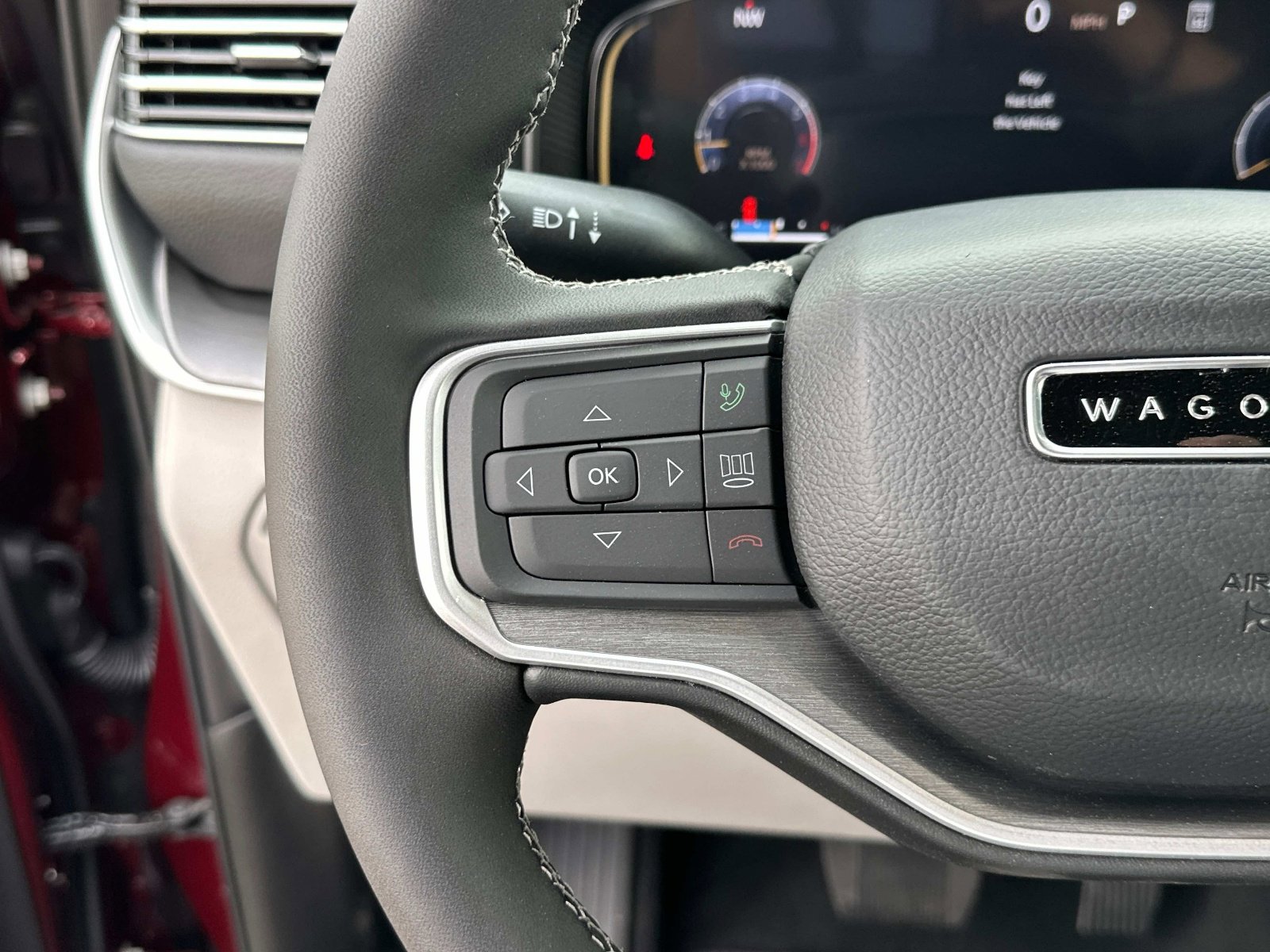 2025 Jeep Wagoneer Series II - Photo 33