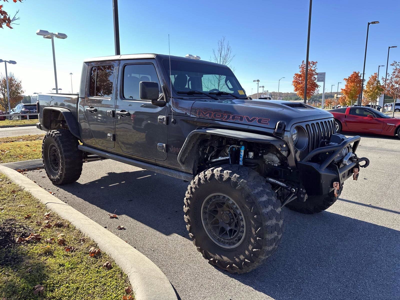 2023 Jeep Gladiator Mojave photo 3