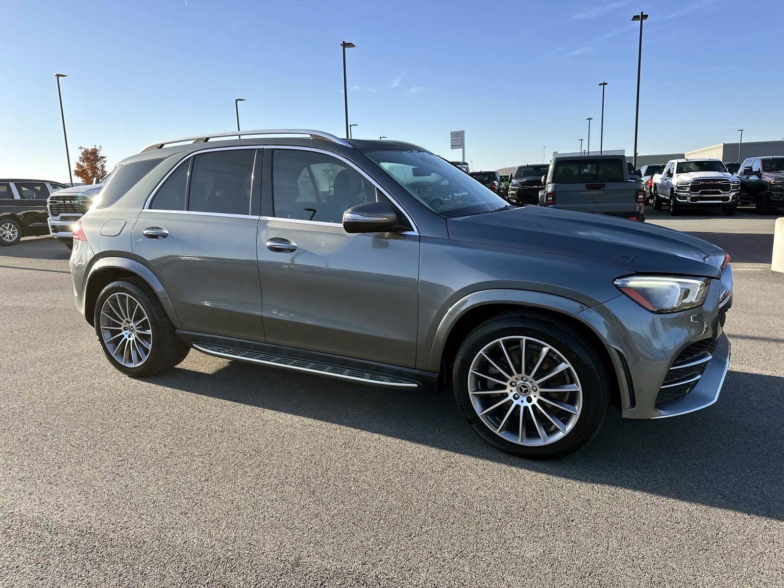 2021 Mercedes Benz GLE 450 photo 2