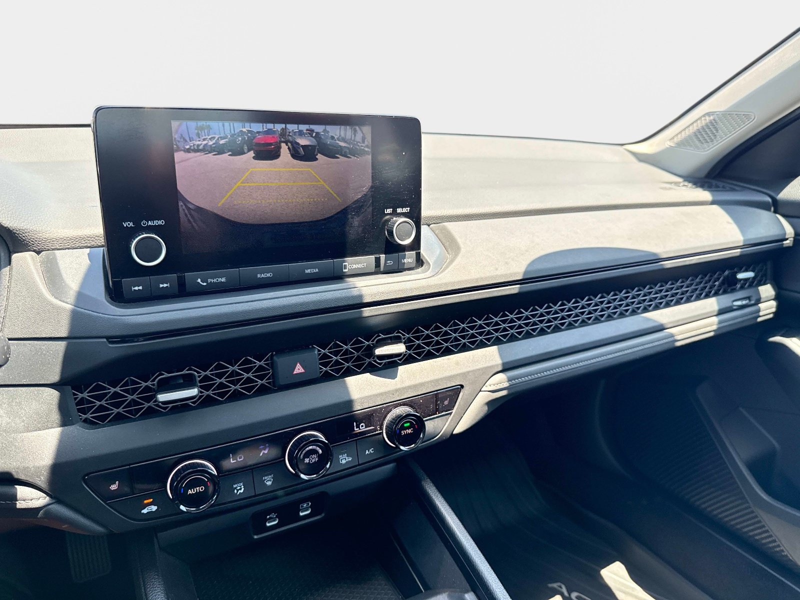 2024 Honda Accord EX - Photo 23