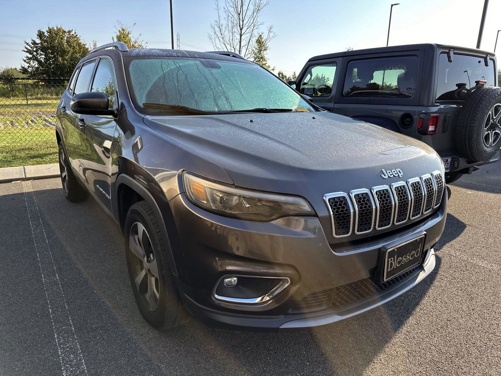 2020 Jeep Cherokee Limited photo 2
