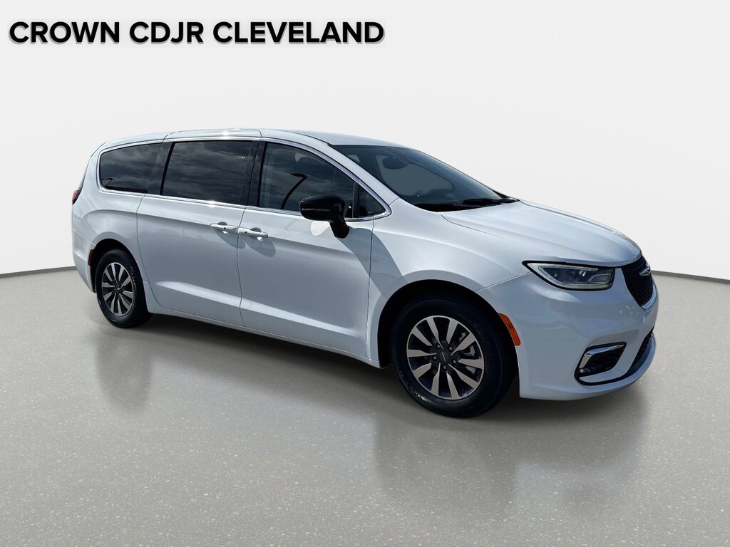 Used 2024 Chrysler Pacifica Hybrid Select Hybrid Select FWD
