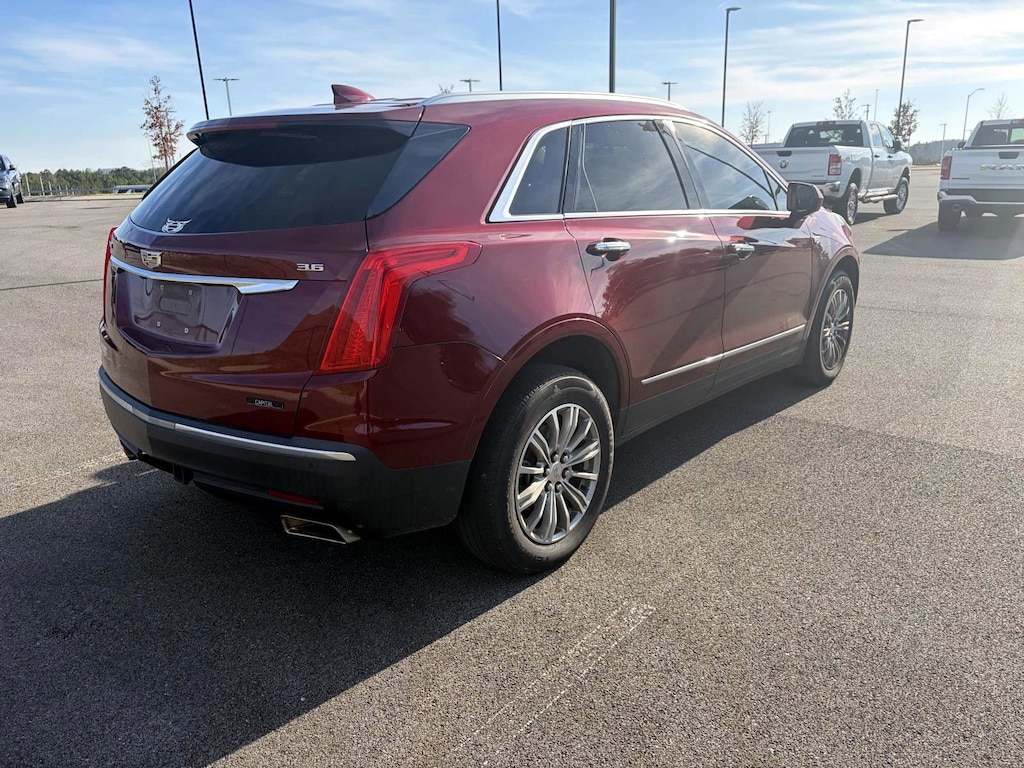 Used 2018 Cadillac XT5 Luxury FWD Luxury