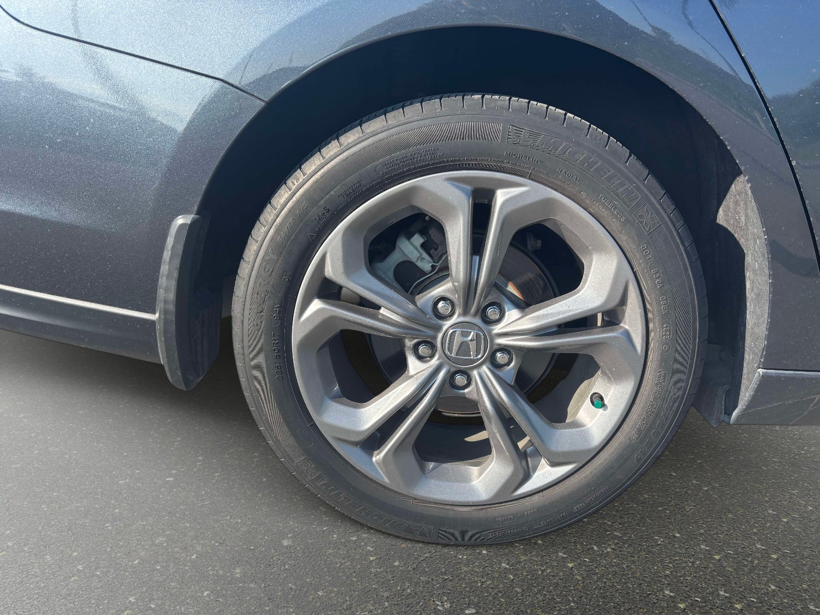 2024 Honda Accord EX - Photo 7