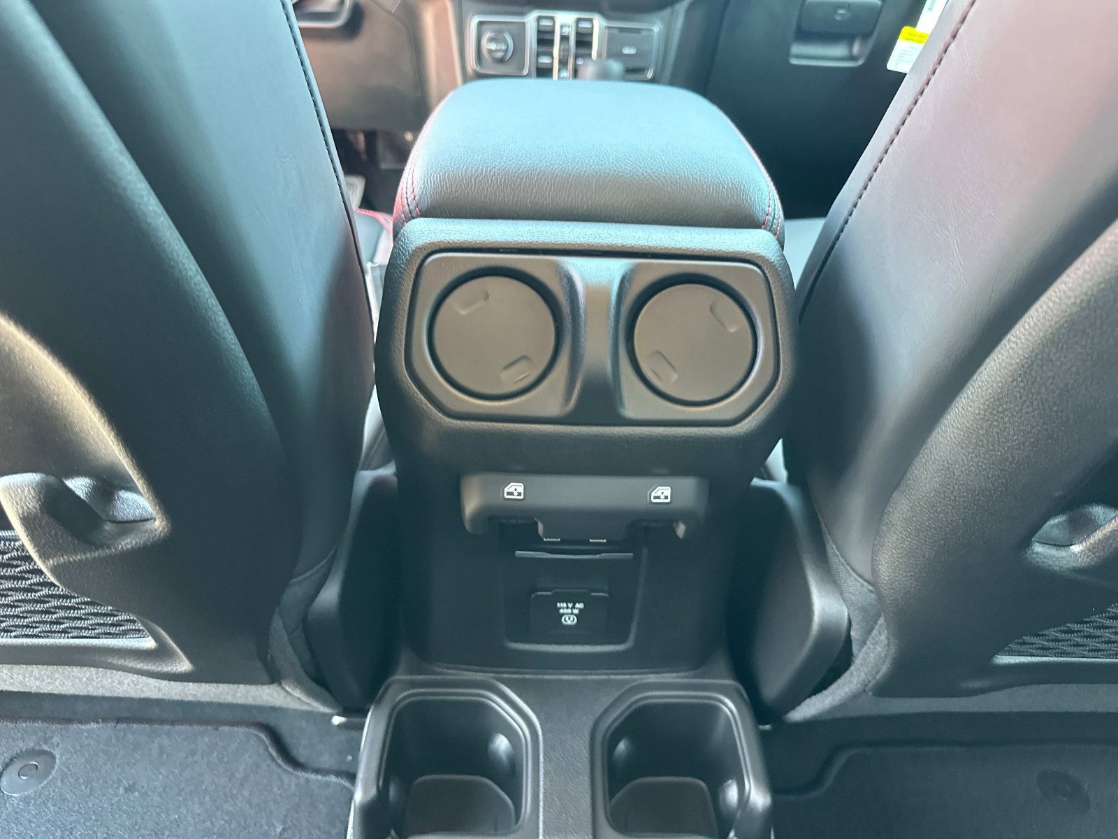 2025 Jeep Gladiator Rubicon - Photo 16