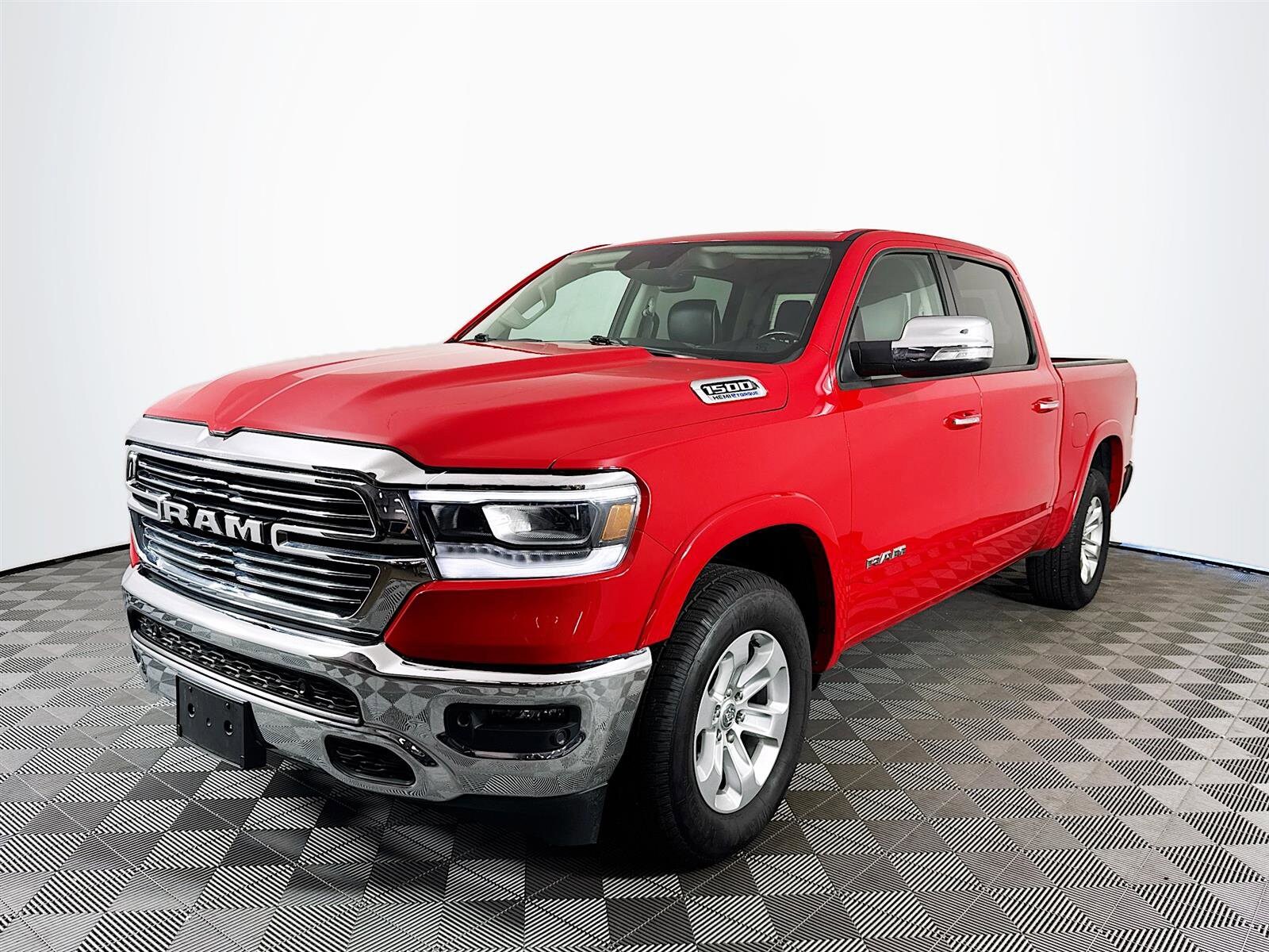 2022 Ram 1500 Laramie photo 2