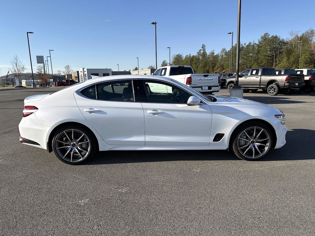 Used 2025 Genesis G70 2.5T 2.5T RWD