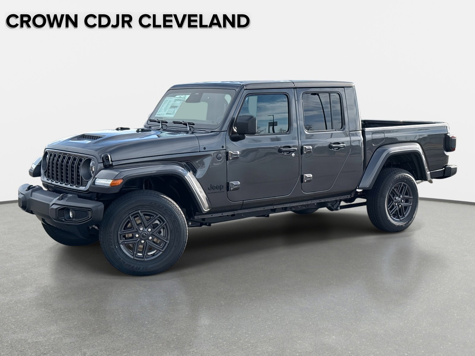 2026 Jeep Gladiator Sport S Auto's photo