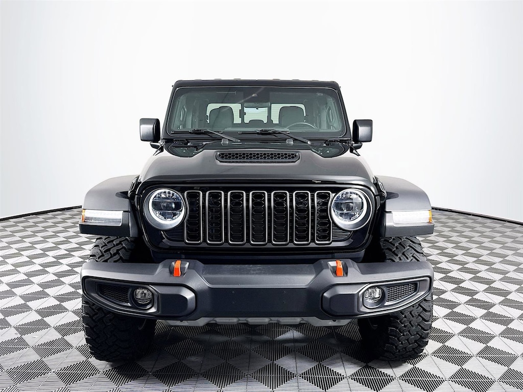 Used 2024 Jeep Gladiator Mojave Mojave 4x4