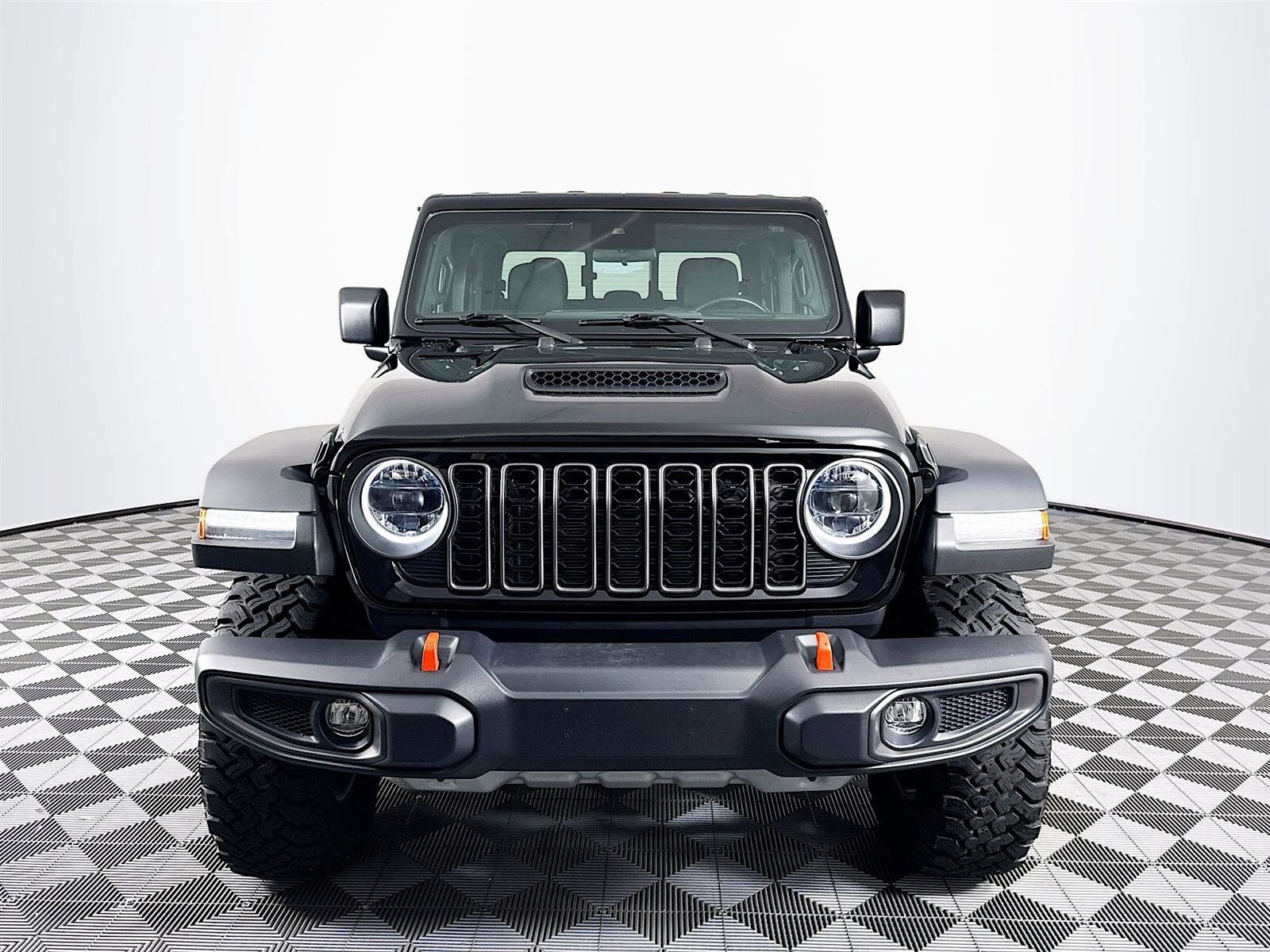 2024 Jeep Gladiator Mojave photo 2