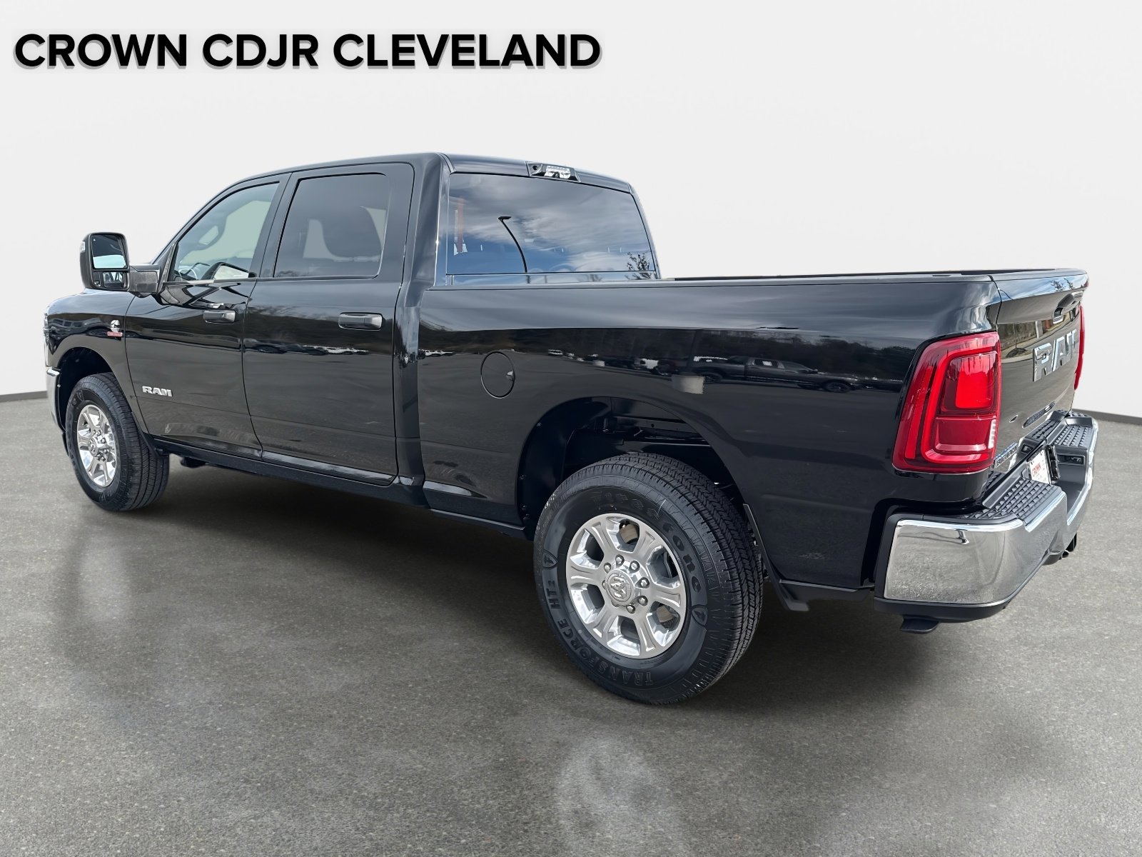 2026 RAM 2500 Big Horn - Photo 6
