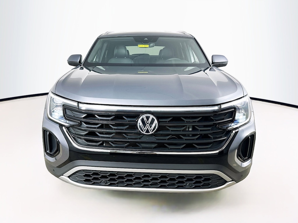 Used 2024 Volkswagen Atlas Cross Sport 2.0T SE w/Technology 2.0T SE w/Technology 4MOTION