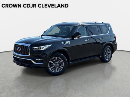 2022 INFINITI QX80 LUXE LUXE AWD