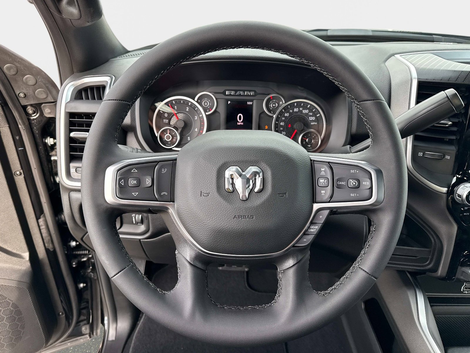 2026 RAM 2500 Big Horn - Photo 26